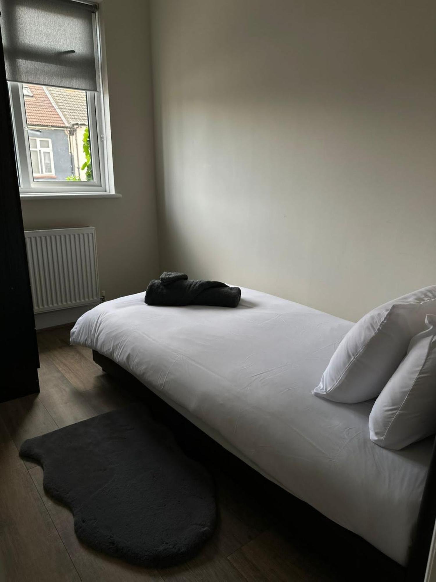 Westcliff On Sea Villa Southend-on-Sea Esterno foto
